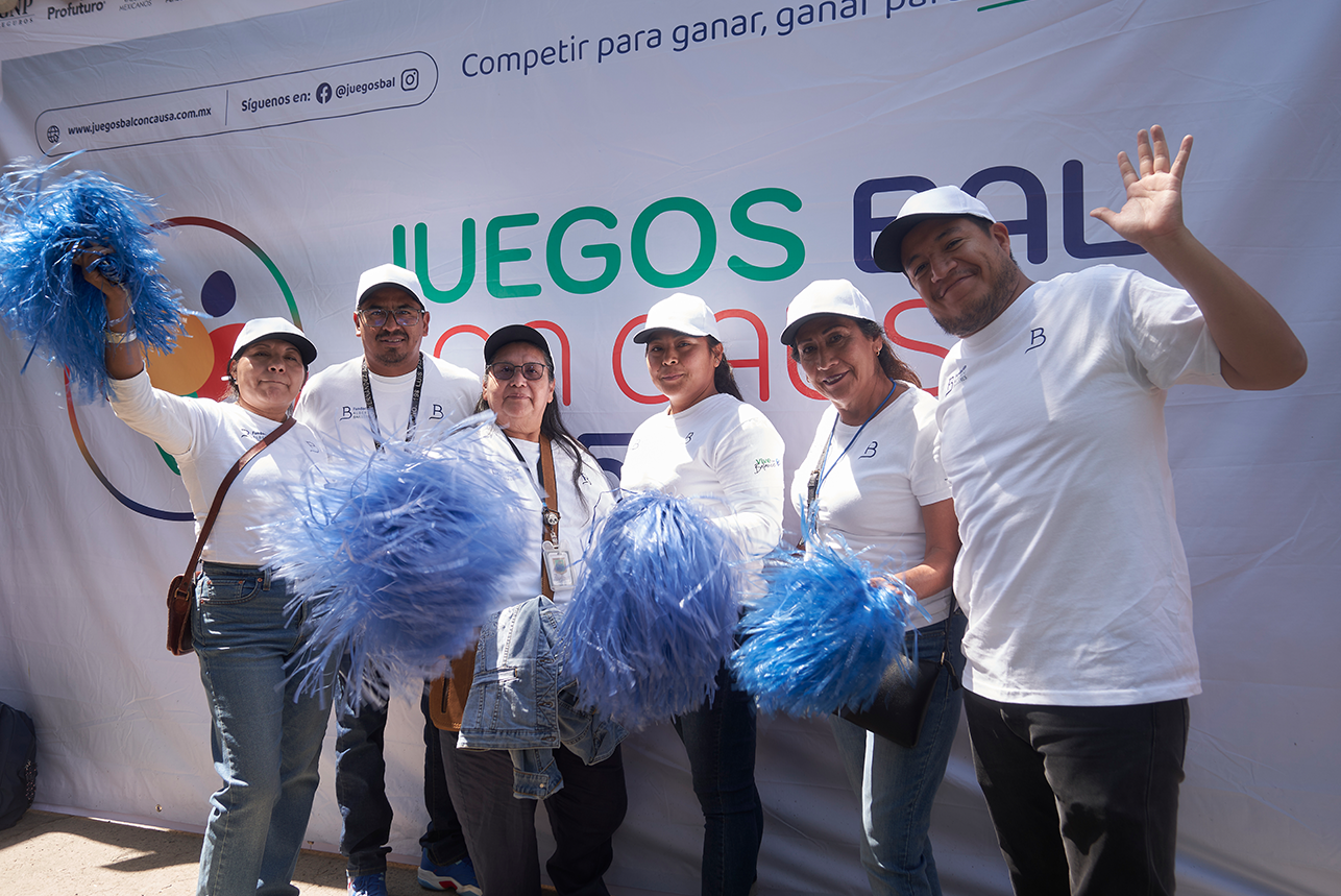 Primera piedra del hábitat educativo de Iztapalapa